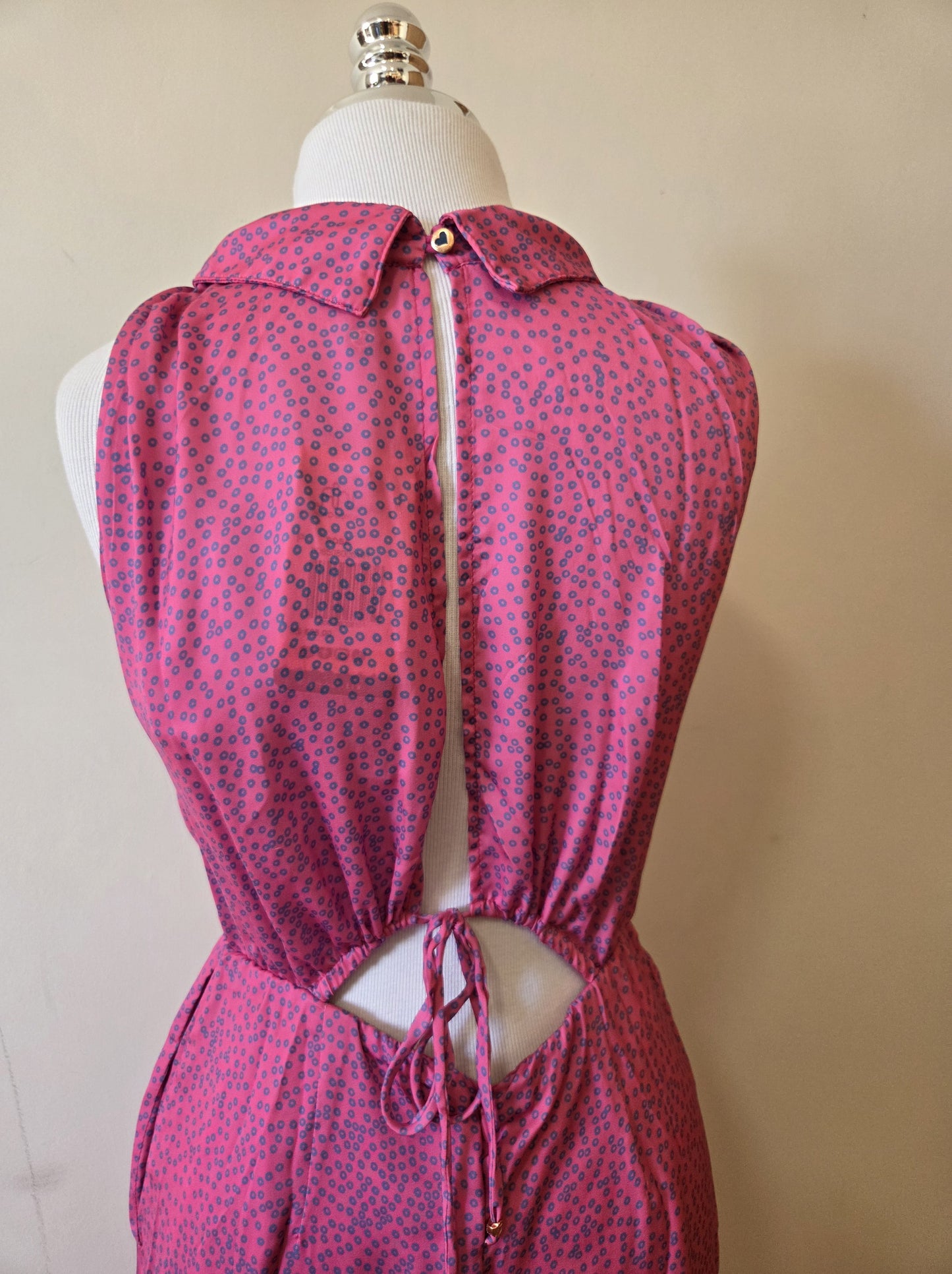 Macacão Antix Pantalona Rosa e Flor Azul