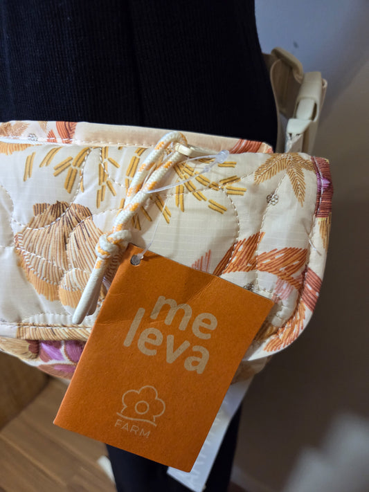 Pochete Farm Estampa Floral