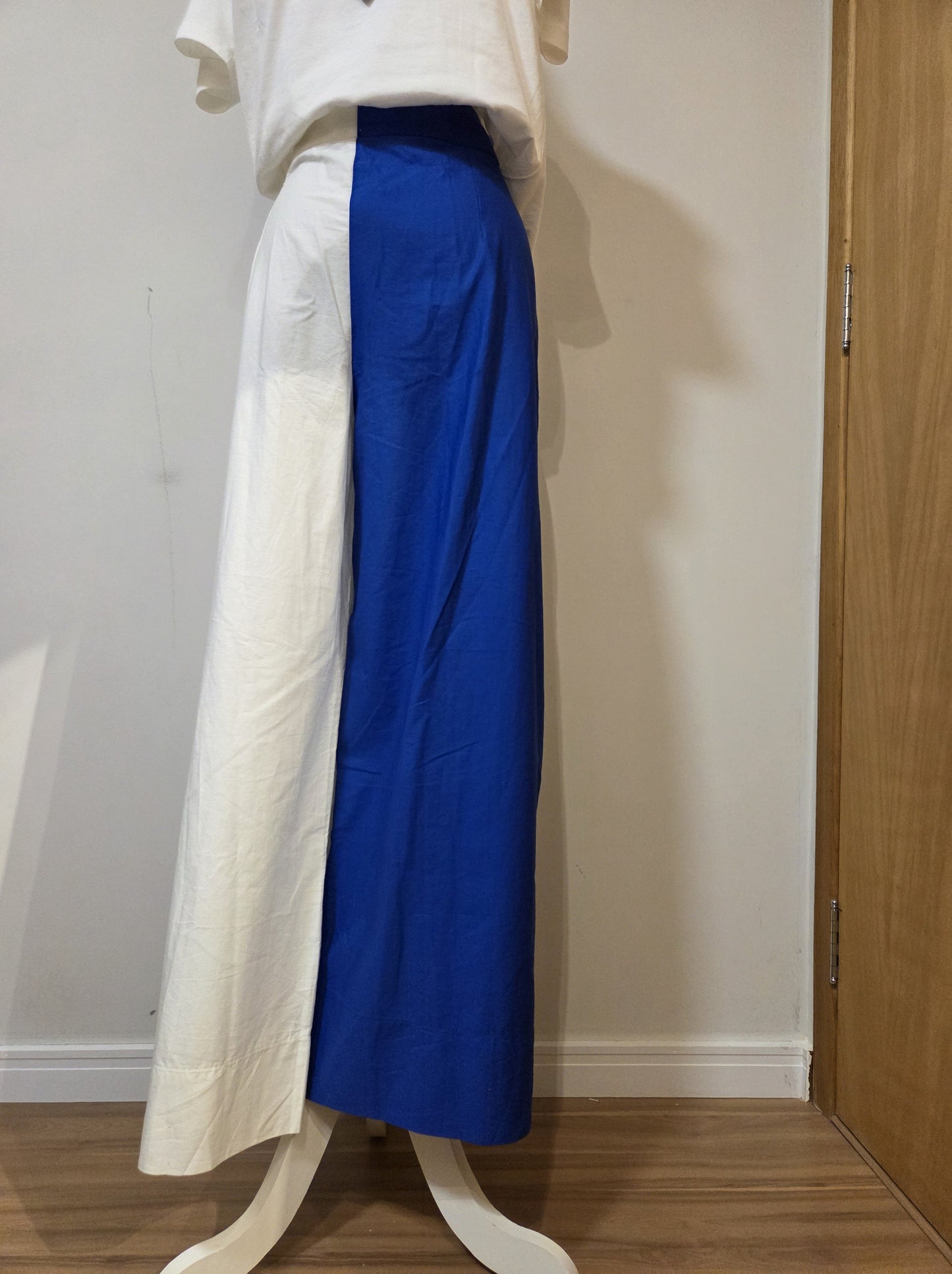 Calça Farm Pantalona Bicolor Azul e Branco