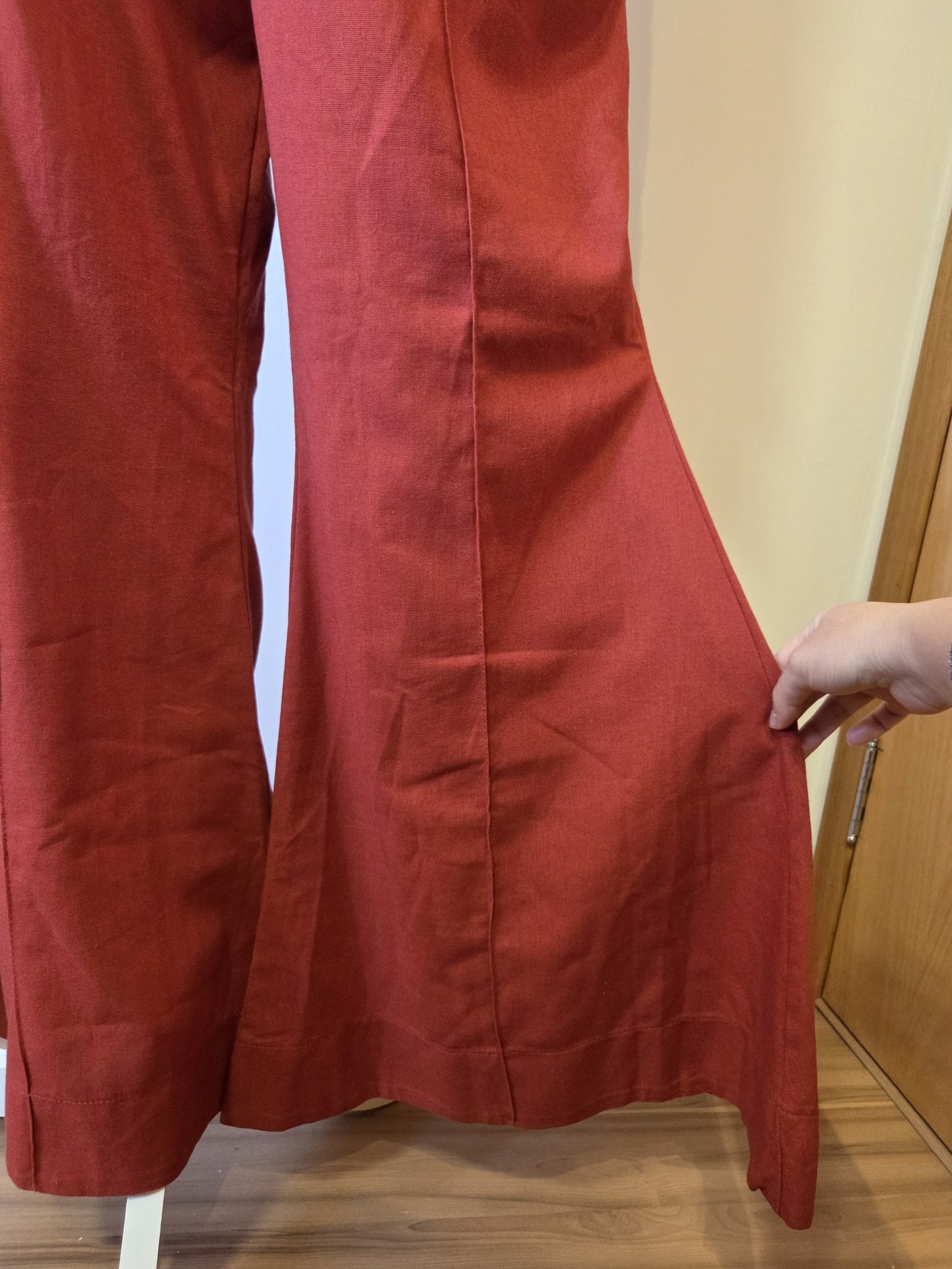 Calça Farm Flare Vermelho Oeste