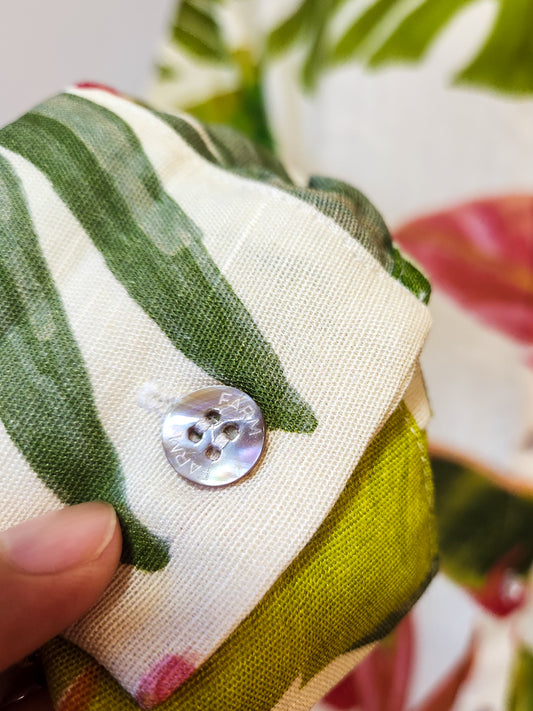 Camisa Farm Folhagens Fundo Cru