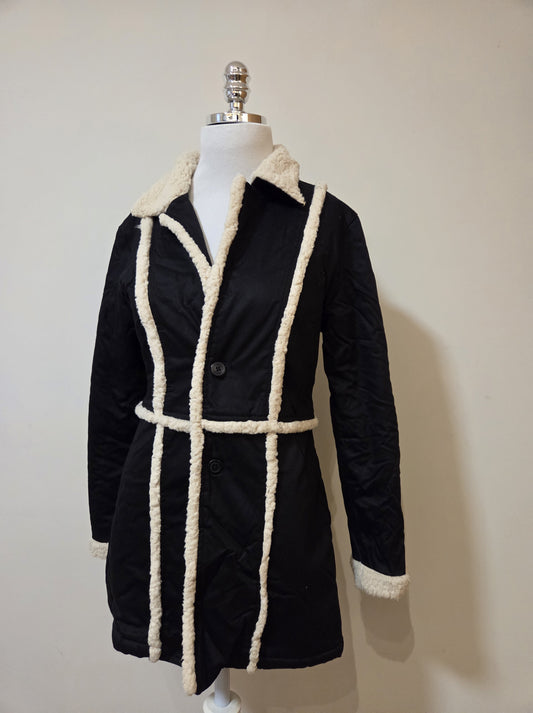 Casaco Guess Preto Sherpa