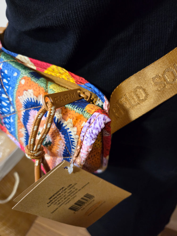 Pochete Farm Estampa Patchwork