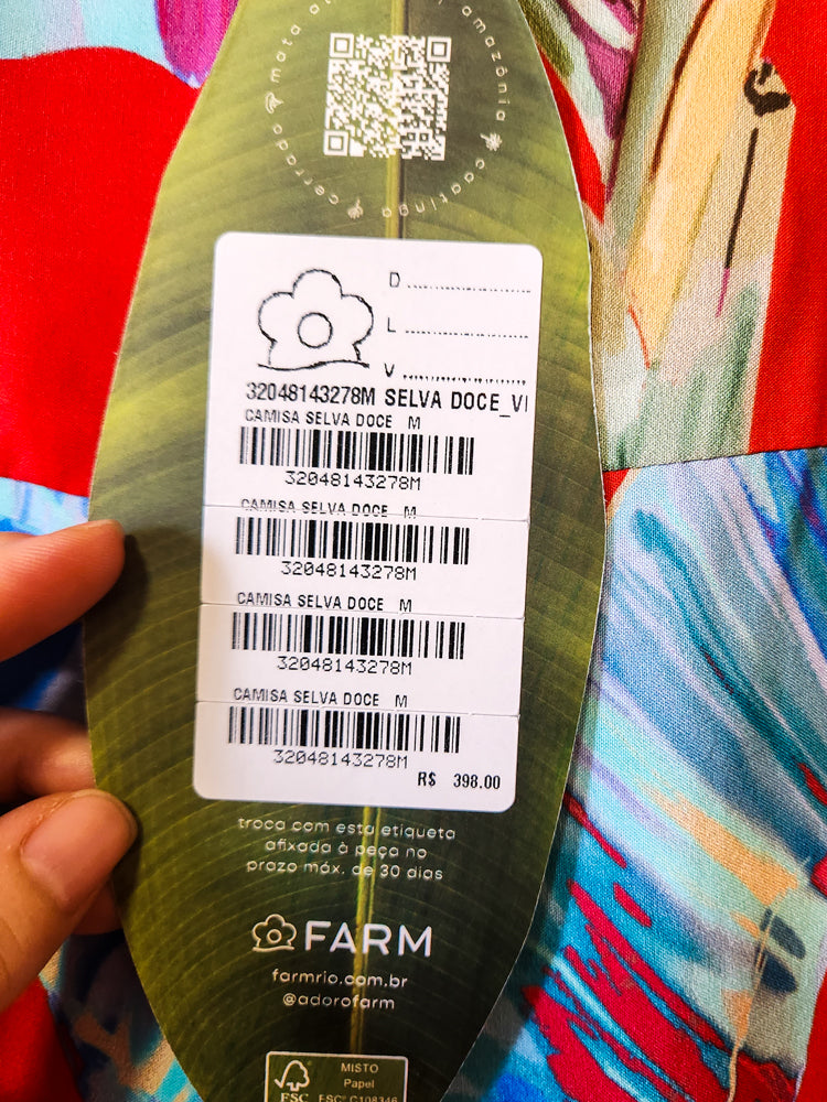 Camisa Farm Selva Doce Vermelha com Folhagens Azul