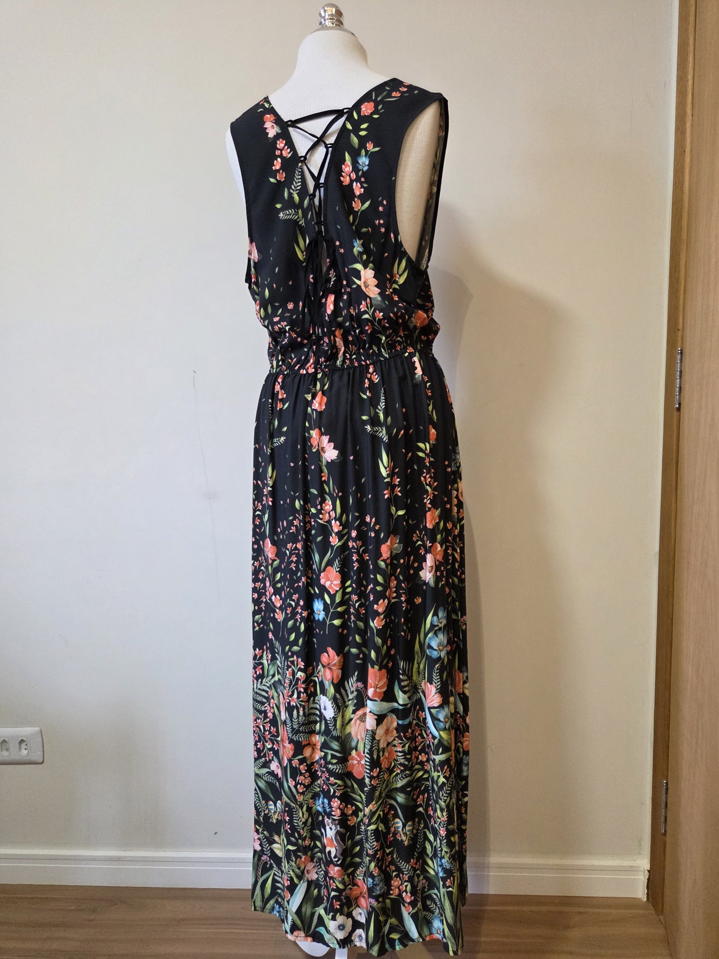 Vestido Antix Midi Promessas de Amor