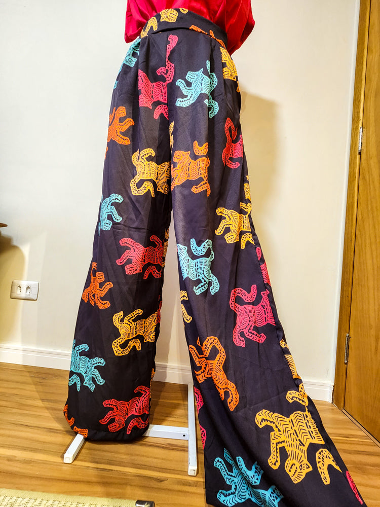 Calça Farm Estampa Tigres