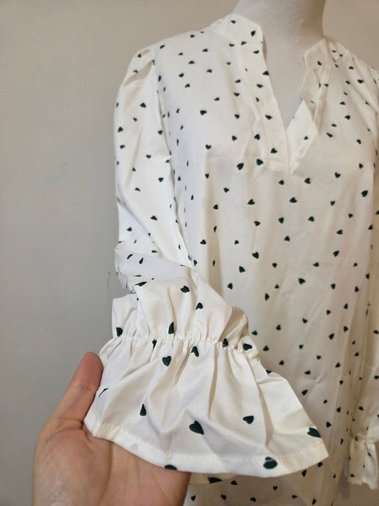 Blusinha Shein Corações Manga Longa