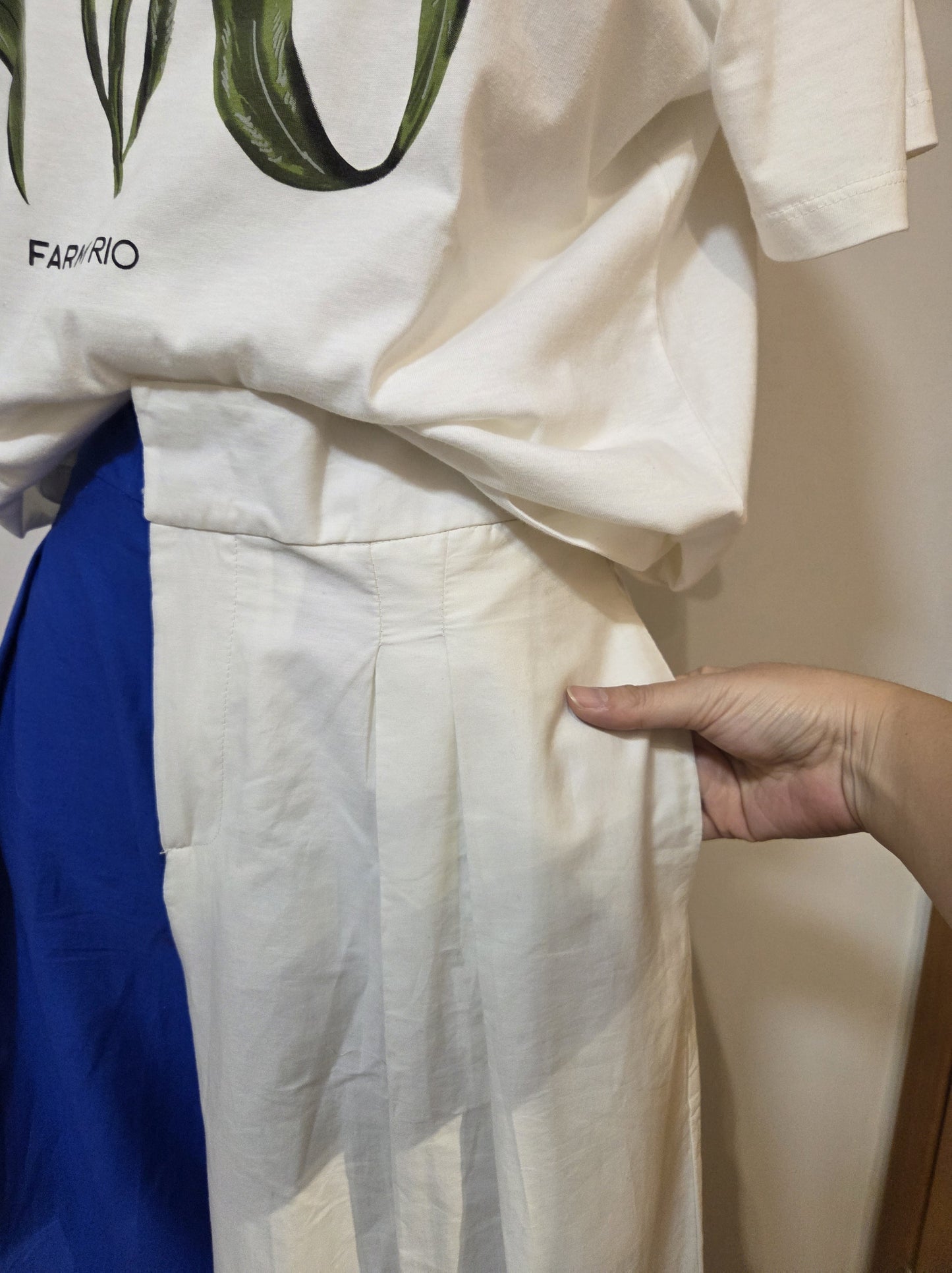 Calça Farm Pantalona Bicolor Azul e Branco