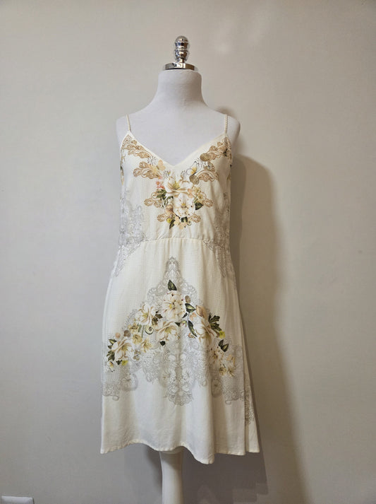 Vestido Farm Floral Creme e Branco