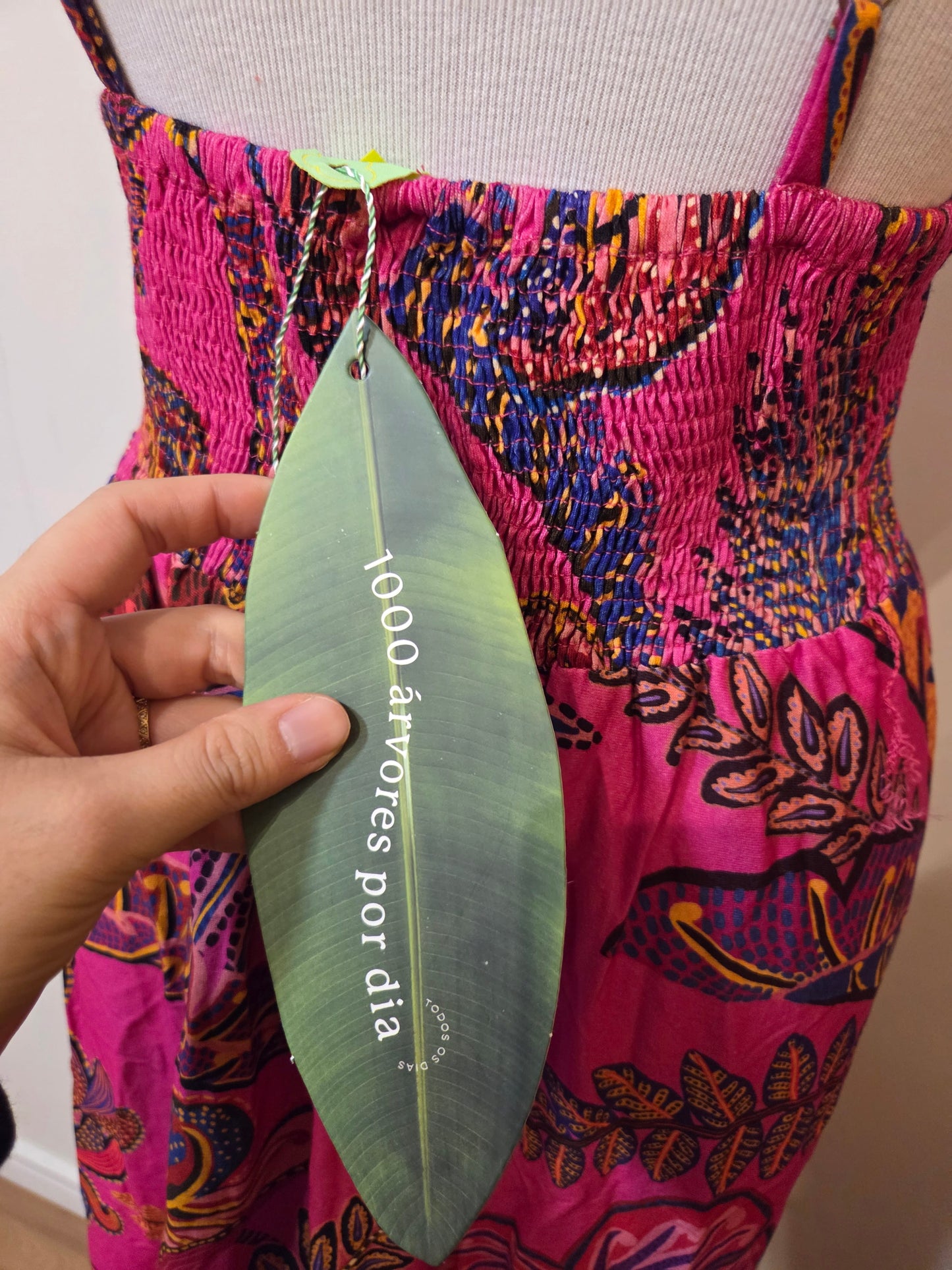 Vestido Farm Folhagem Cool Rosa