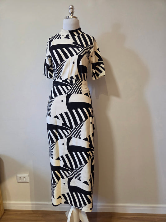 Conjunto Farm Blusinha e Saia Tuca Legal