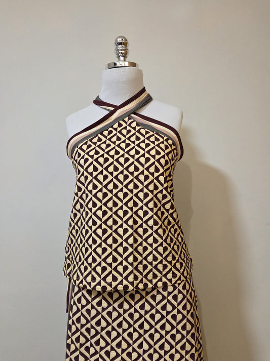 Conjunto Farm Estampa Corações Blusinha e Saia Transpassada