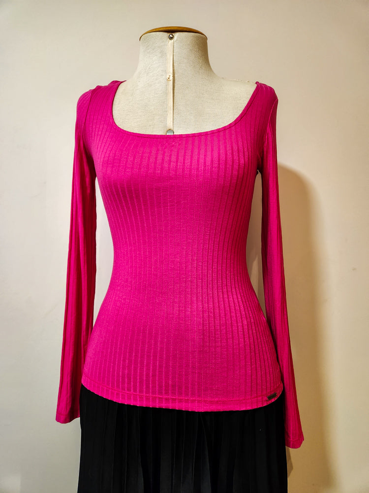 Blusinha Dzarm Pink Canelada de Manga Comprida