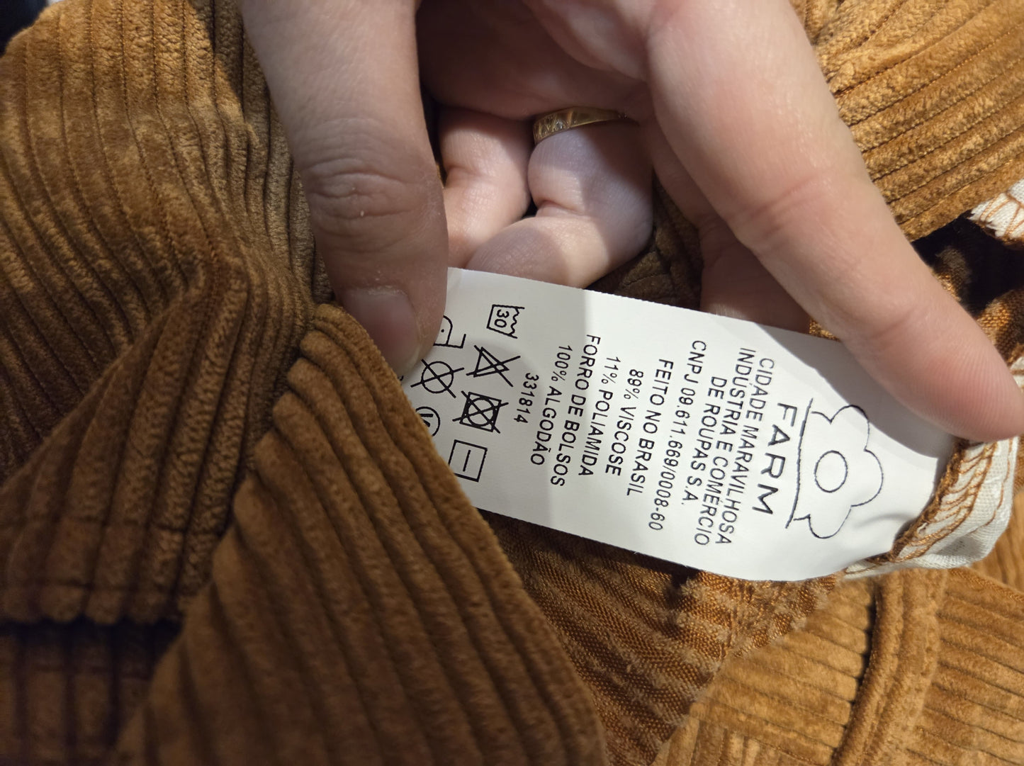 Calça Farm Veludo Cotelê Caramelo