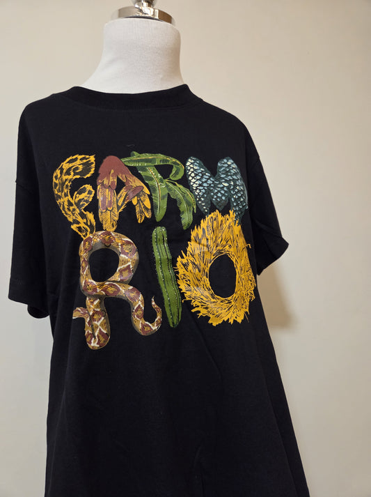 Camiseta Farm Rio Estampa Letras Texturizadas fundo Preto