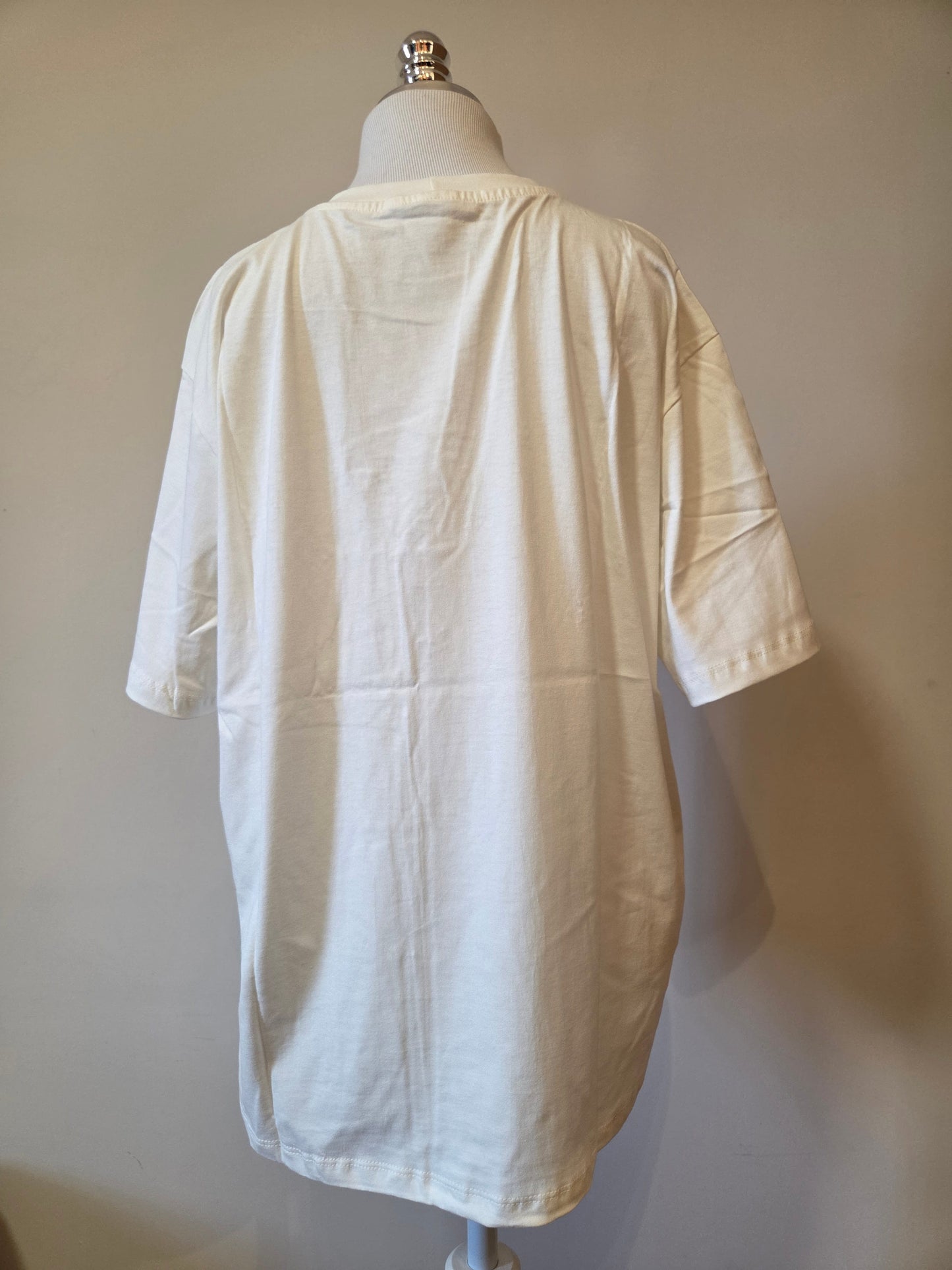 Camiseta Yellon Borboletas Azuis Bordadas