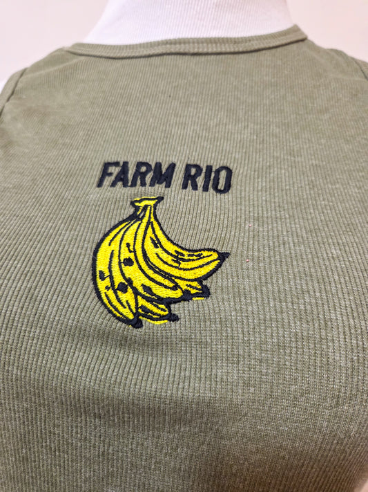 Regata Farm Verde Oliva Canelada com Bordado de Banana