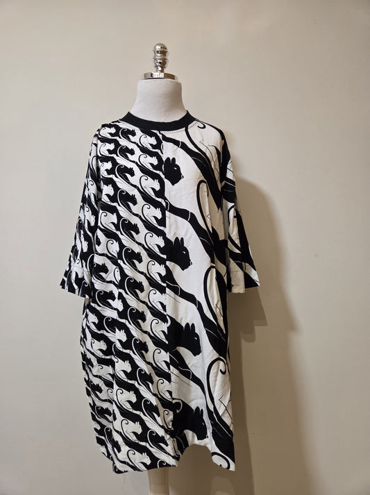 Vestido T-shirt Farm Estampa Panteras