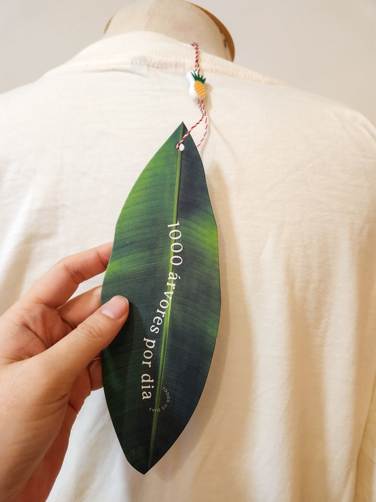 Camiseta Farm Rio Estampa Letras Texturizadas