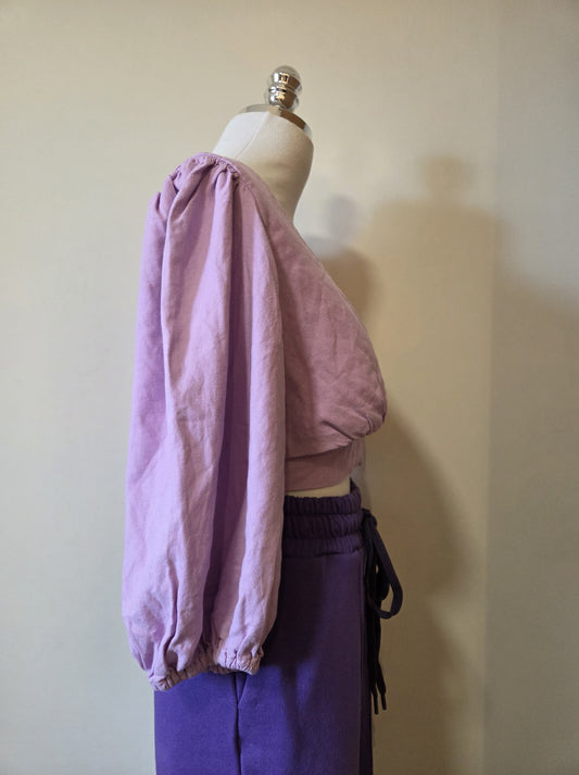 Blusinha Farm Cropped Lilás com Recorte