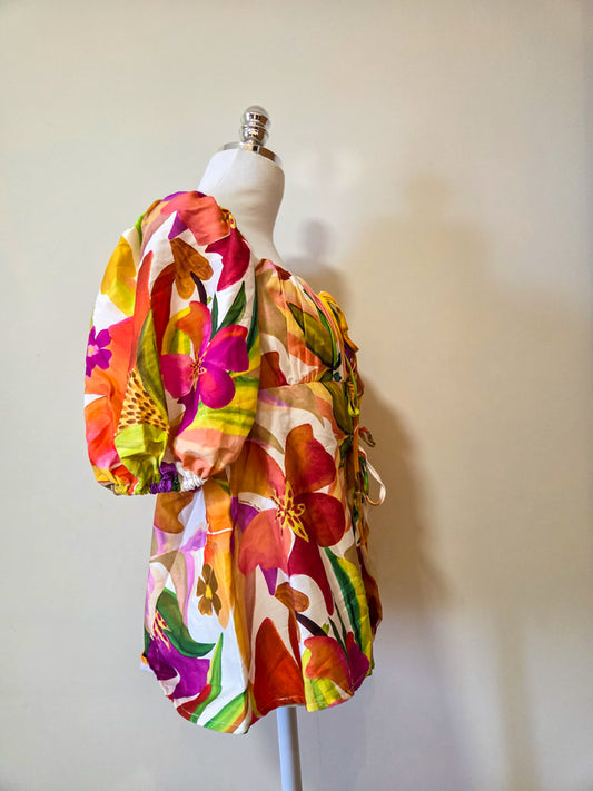 Blusinha Farm Floral com Amarração Frontal