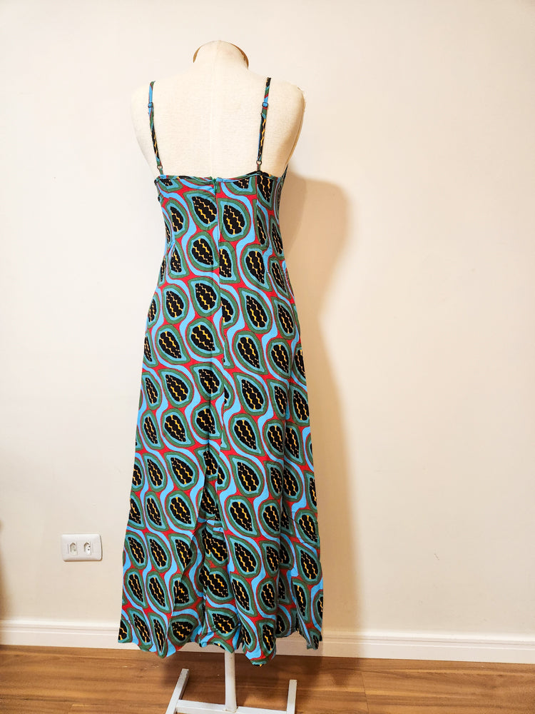 Vestido Farm Urucum Longo com fundo Azul
