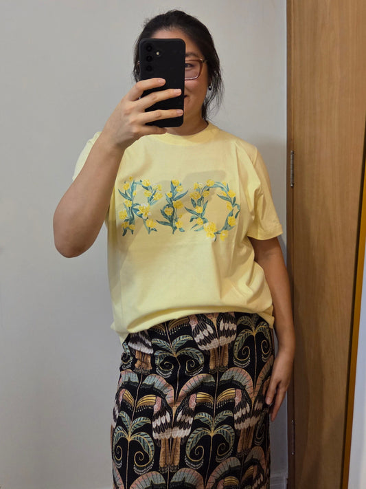 Camiseta Farm Fit Tulipa Rio Amarelo Julia