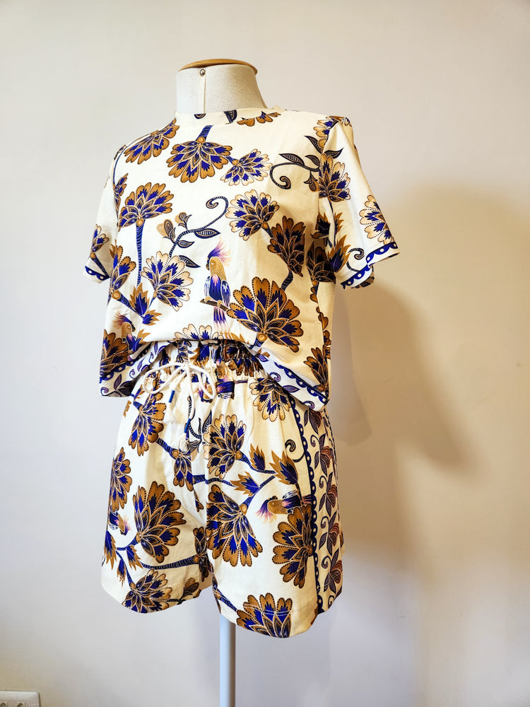 Conjunto Farm Camiseta e Shorts Floral Roxo
