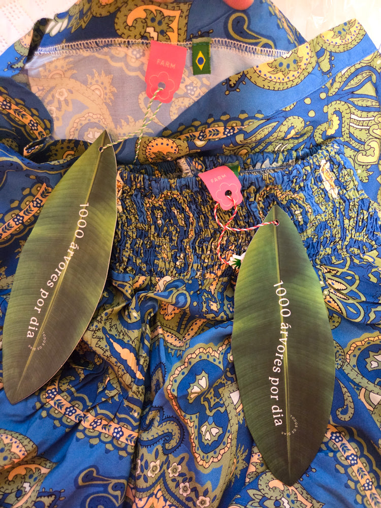 Conjunto Farm Blusinha e Saia Azul Floral