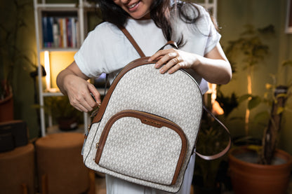 Mochila Michael Kors Grande Caramelo e Creme