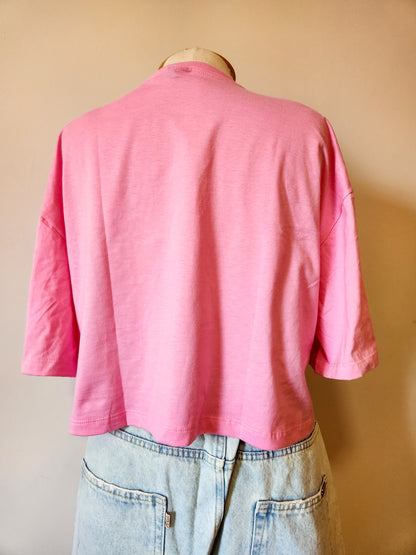 Camiseta Farm Feirinha Box - Fundo Rosa