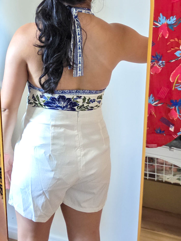 Blusinha Farm Frente Única Azul e Branco