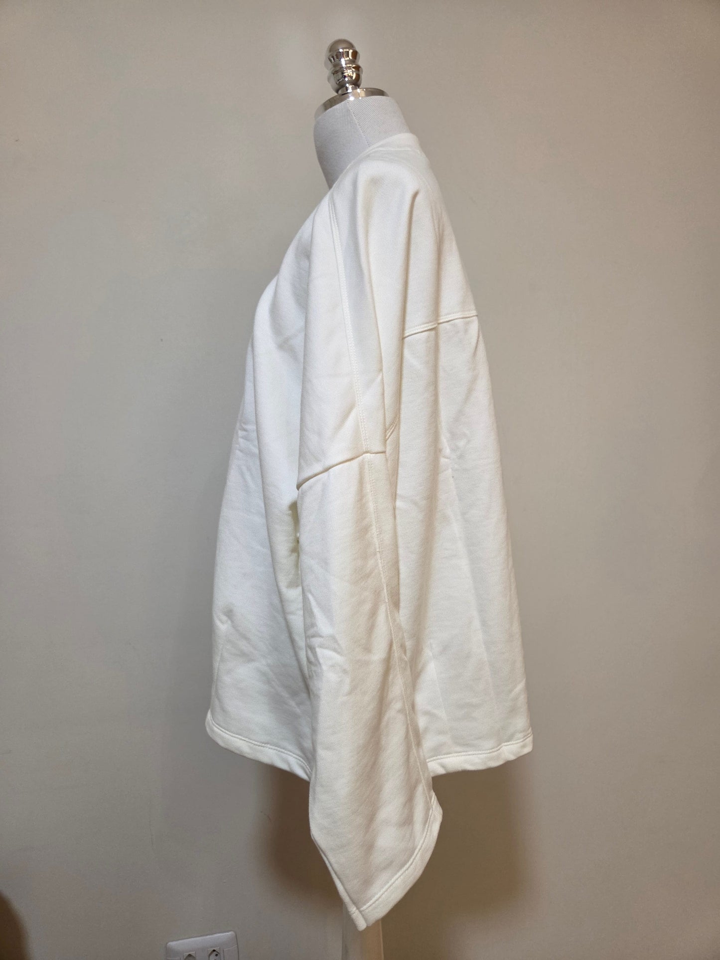 Casaco Kimono de Moletom Hering Off-White | Flanelado