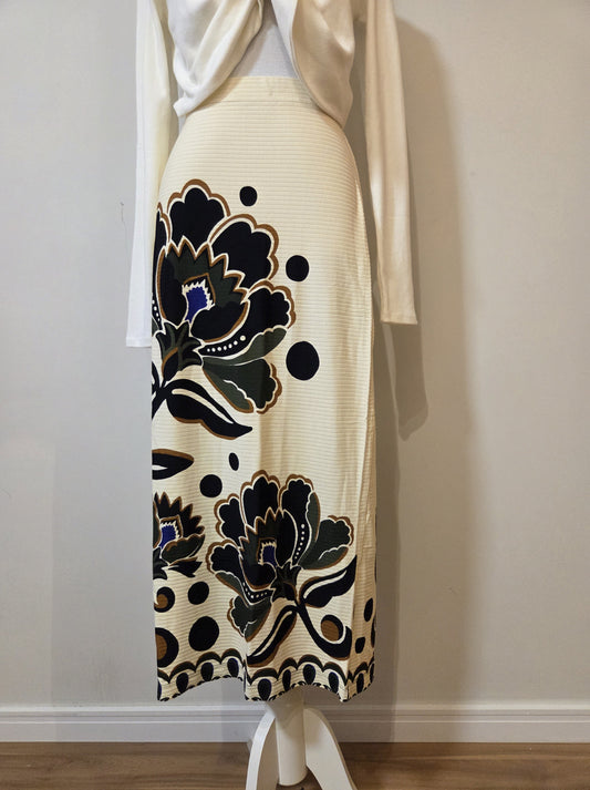Saia Farm Midi Canelada off White com Floral Verde