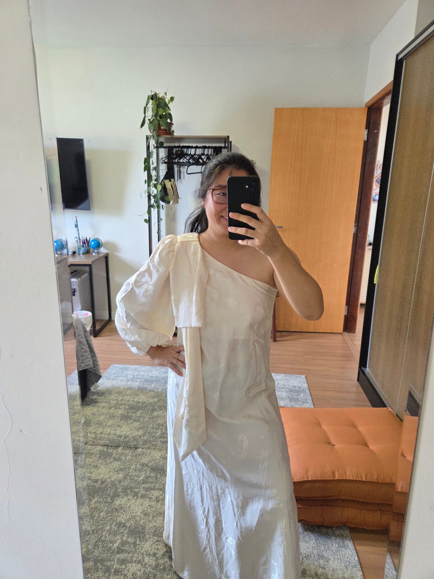 Vestido Farm Ombro Só Jacquard Lagosta Bege Garça