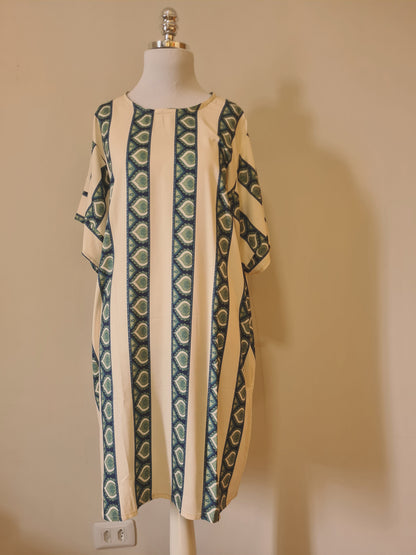 Vestido Upcycling Farm  Estampa Off com Verde