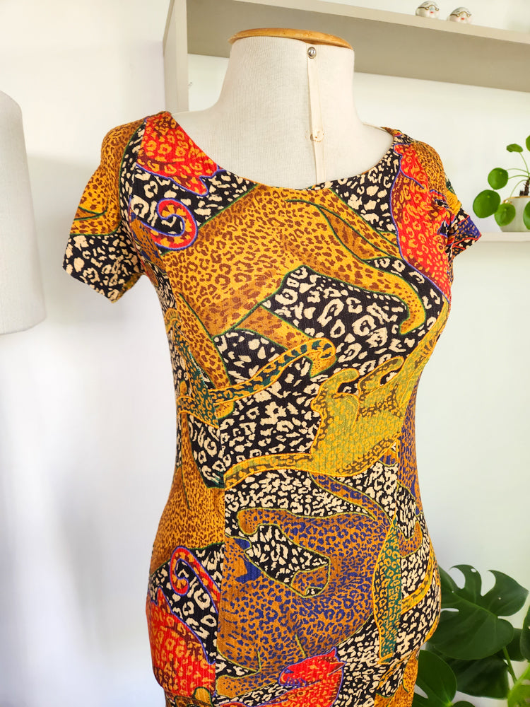 Vestido Farm Curto Animal Print Onças Canelado
