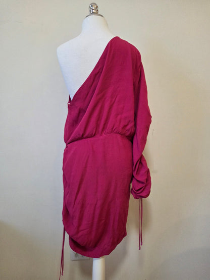 Vestido Farm Curto Franzido Ombro Só Rosa Klim