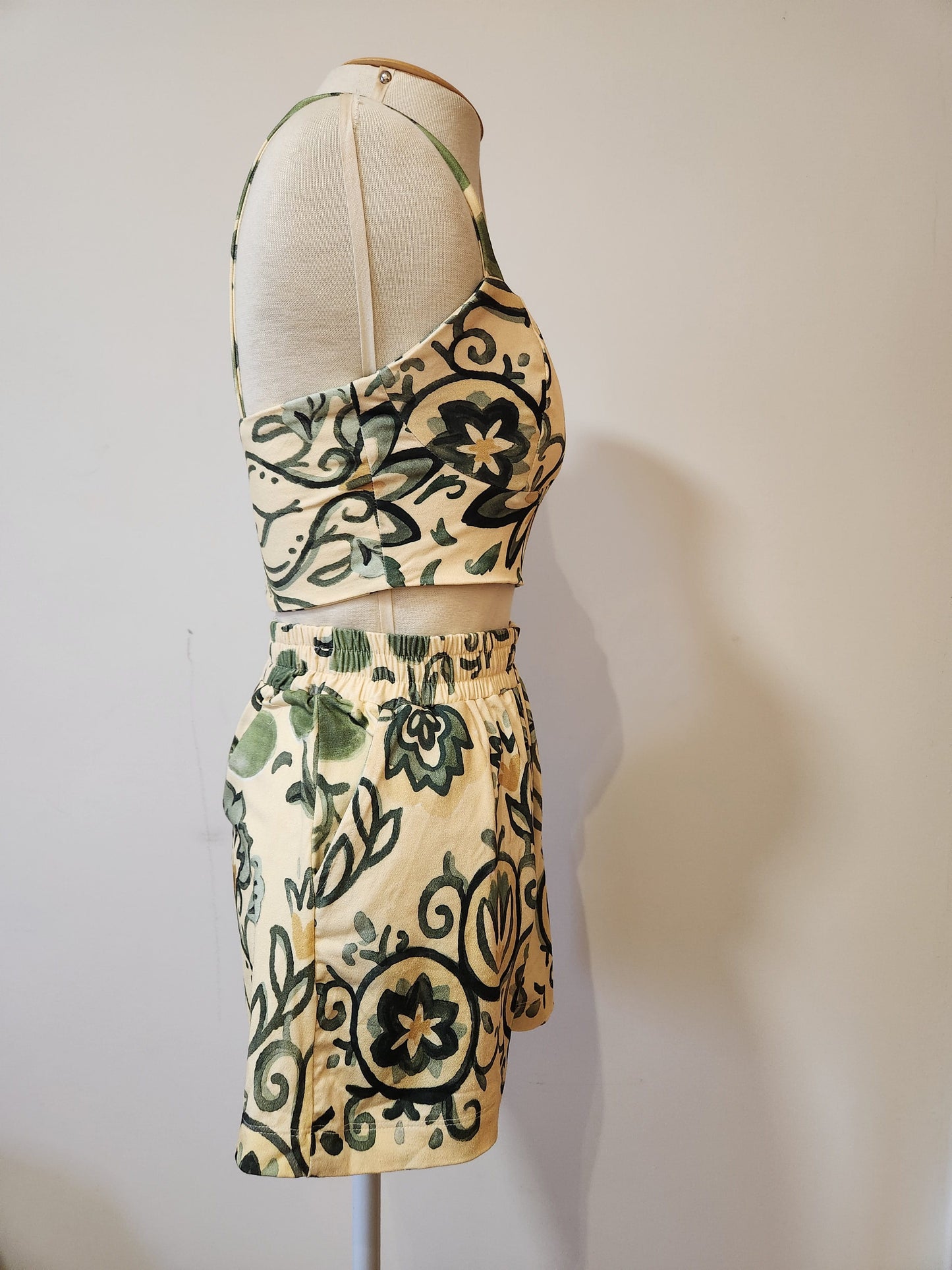 Conjunto Farm Cropped e Shorts