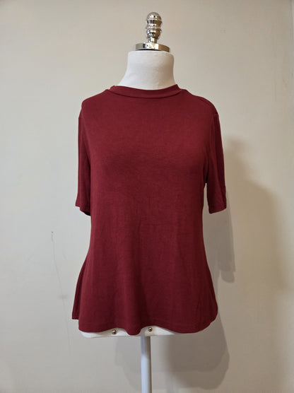 Blusinha Shein Bordô