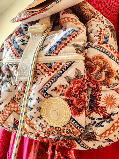Mochila Farm Estampa Floral - Linha Me Leva
