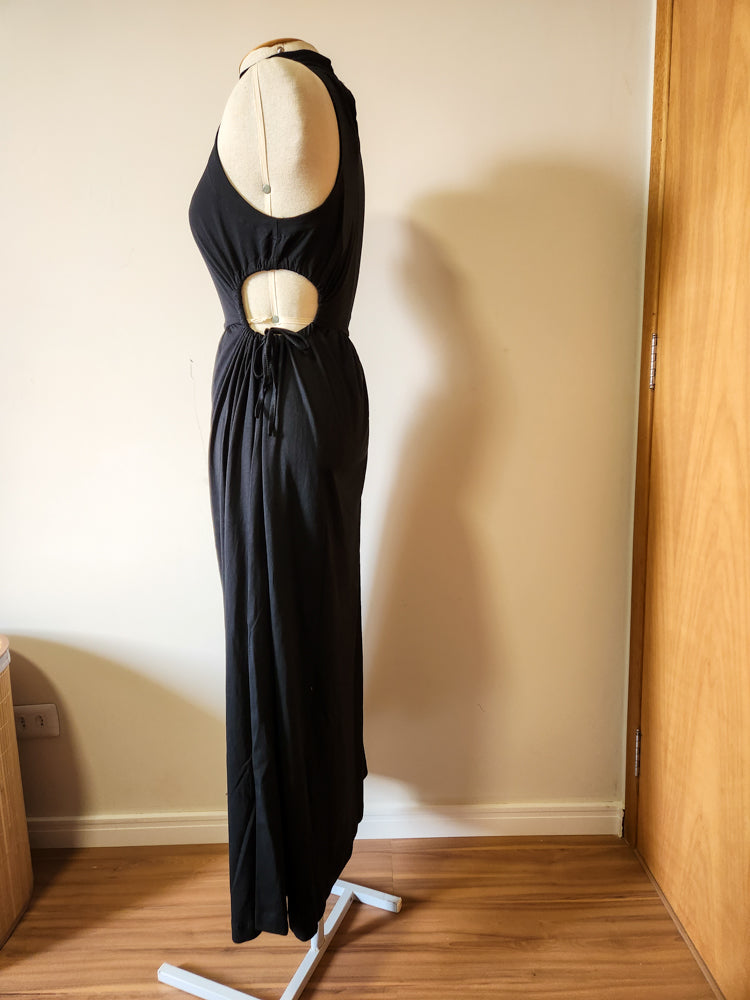 Vestido Farm Preto Liso Decote Cintura