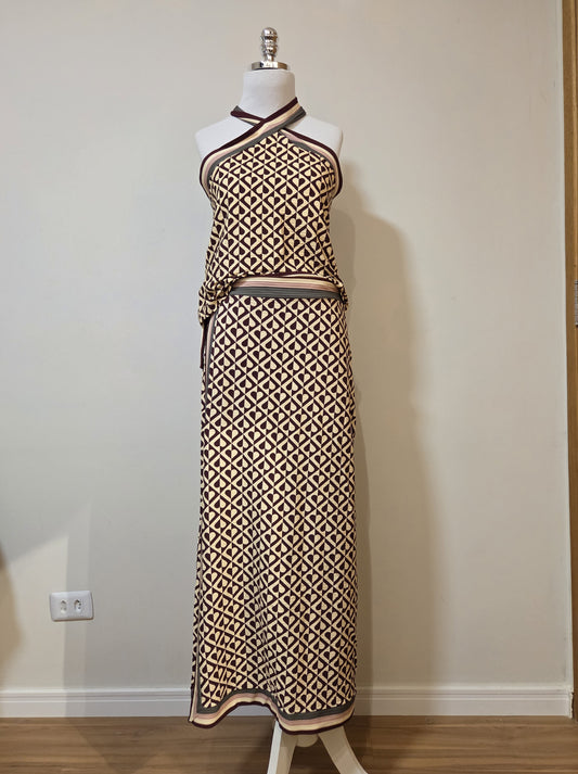 Conjunto Farm Estampa Corações Blusinha e Saia Transpassada