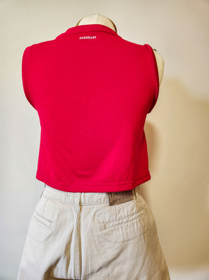 Blusinha Farm Adidas Tie Dye Vermelha - Modelo Cropped