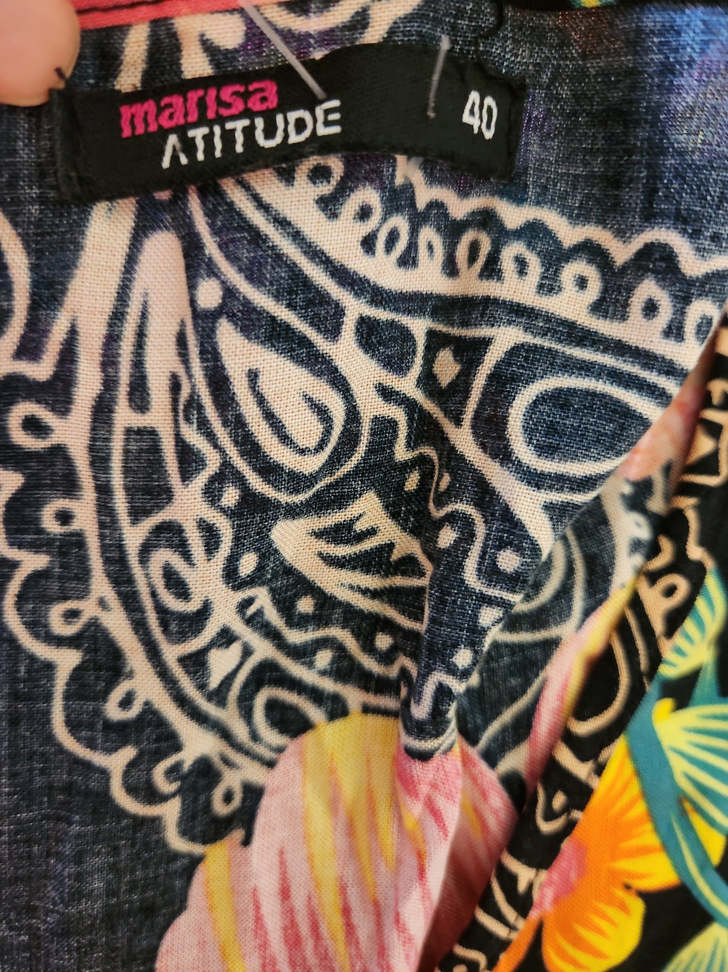 Vestido Marisa Floral com Fundo Preto