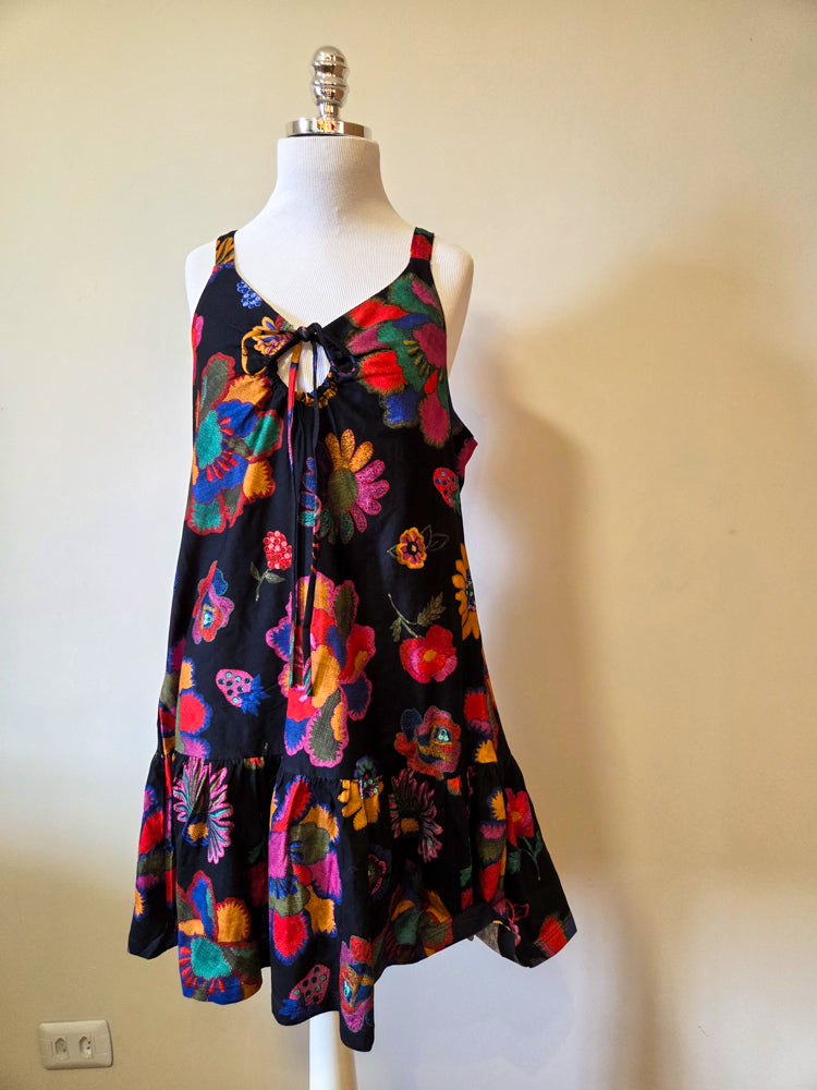 Vestido Farm Curto Floral Fundo Preto