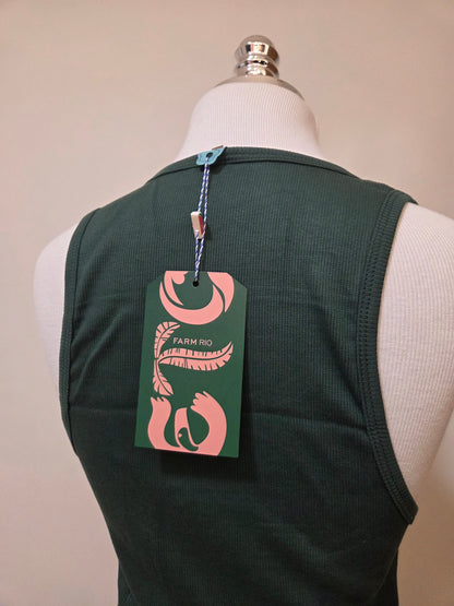 Regata Farm Rio com Bordado de Tucano com Fundo Verde