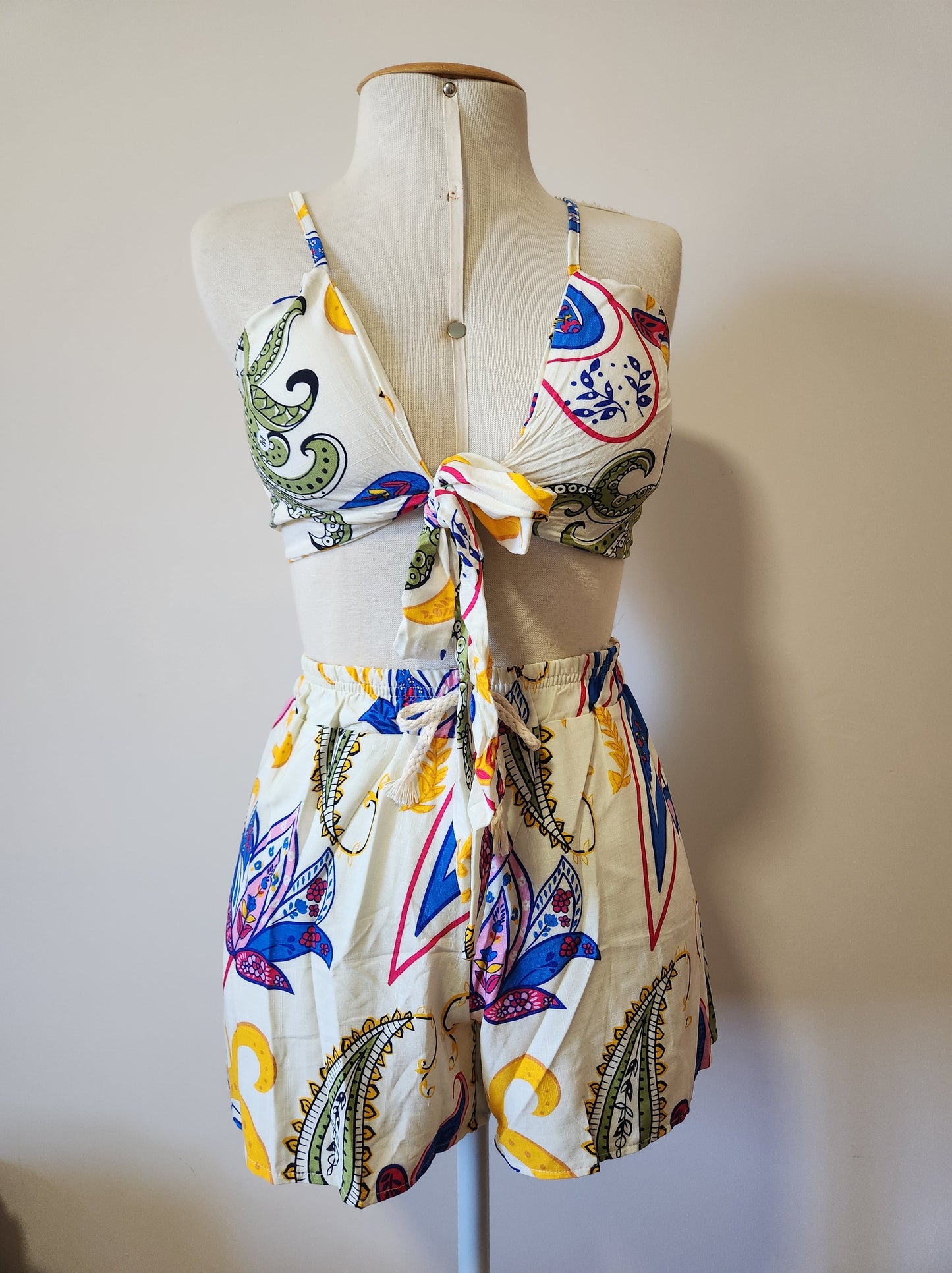 Trijunto Top Shorts e Kimono Floral