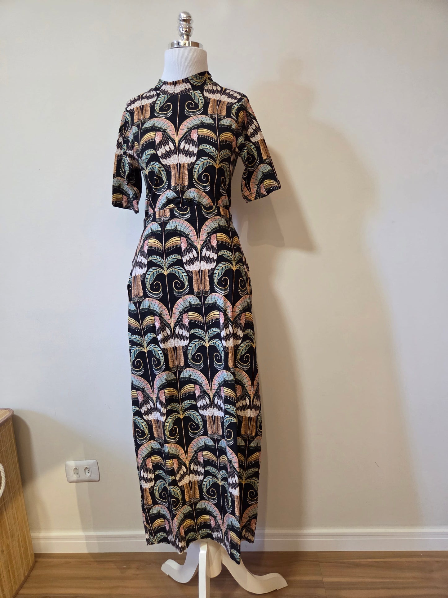 Conjunto Farm Blusinha e Saia Tucano Real