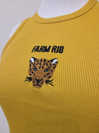 Regata Farm Rio com Onça Bordada e Fundo Mostarda
